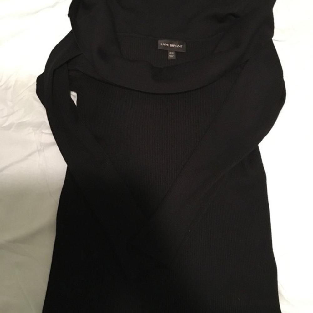 Black off the shoulder ribbed sweater Size 18/20